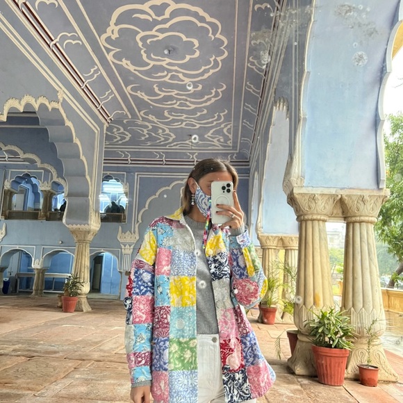 Patchwork Quilted Oversized Multicolor Jacket - Picture 4 of 11